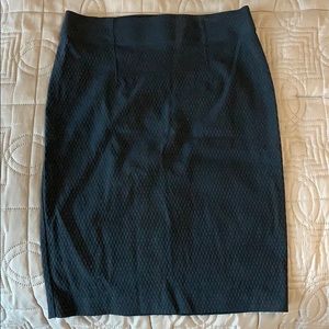 Fitted work skirt